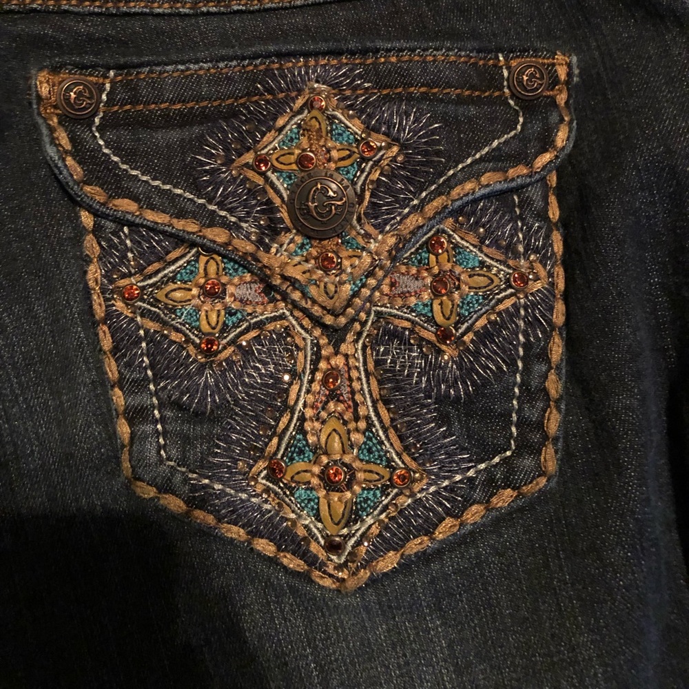 Gorgeous Embroidered Grace in LA jeans